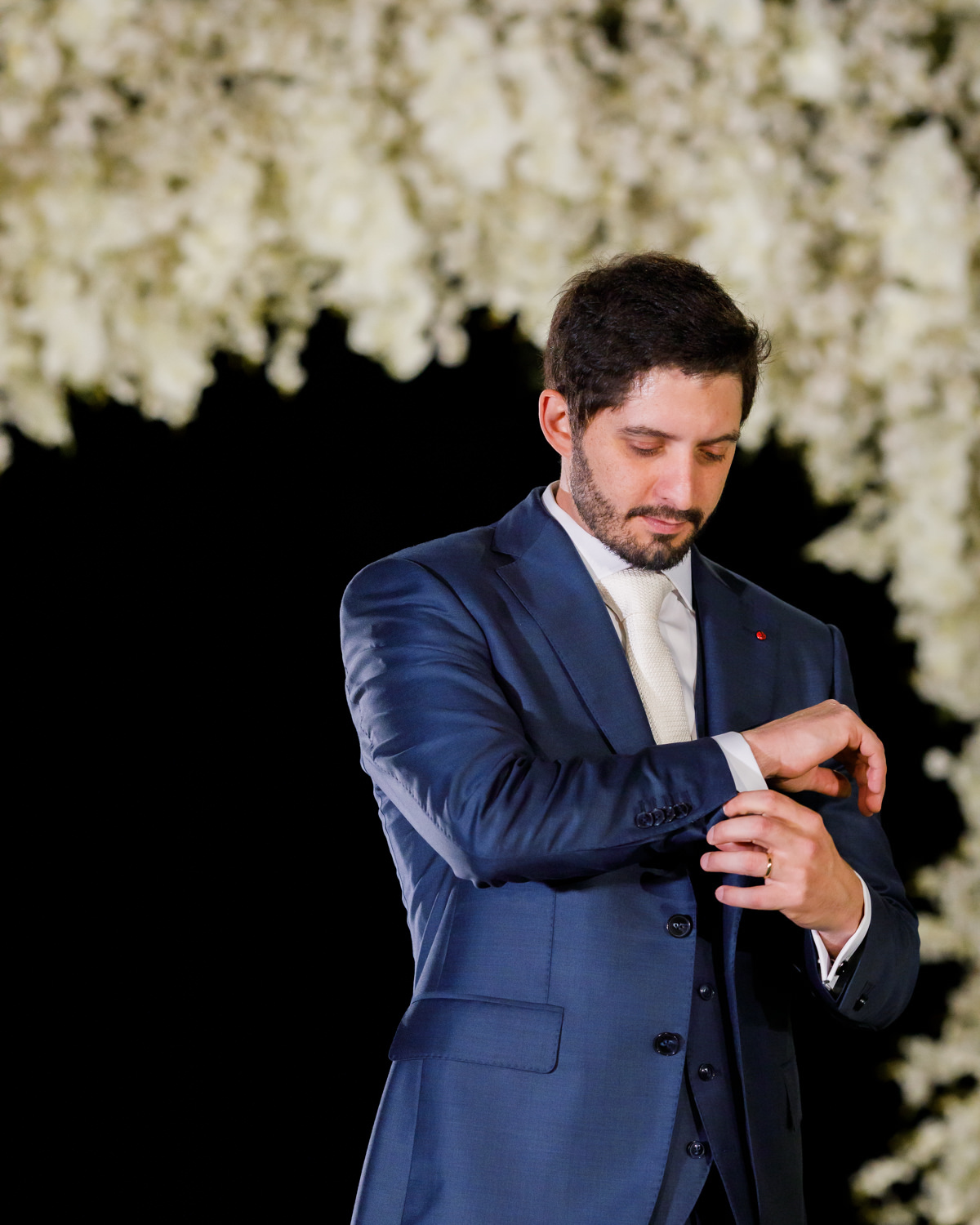 casamento-fotografo-ribeirao-preto-fotografia-noiva-noivos-andrezza-minotto-luxuoso-luxo-decoracao-classico-asthetic-ar-livre-gramado-por-do-sol-entardecer-de-dia-igreja-renato-aguiar-fazenda-santa-rita