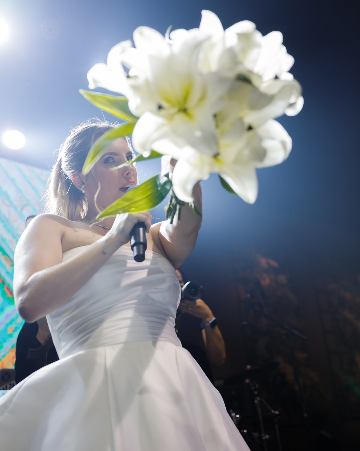 casamento-fotografo-ribeirao-preto-fotografia-noiva-noivos-andrezza-minotto-luxuoso-luxo-decoracao-classico-asthetic-ar-livre-gramado-por-do-sol-entardecer-de-dia-igreja-renato-aguiar-fazenda-santa-rita