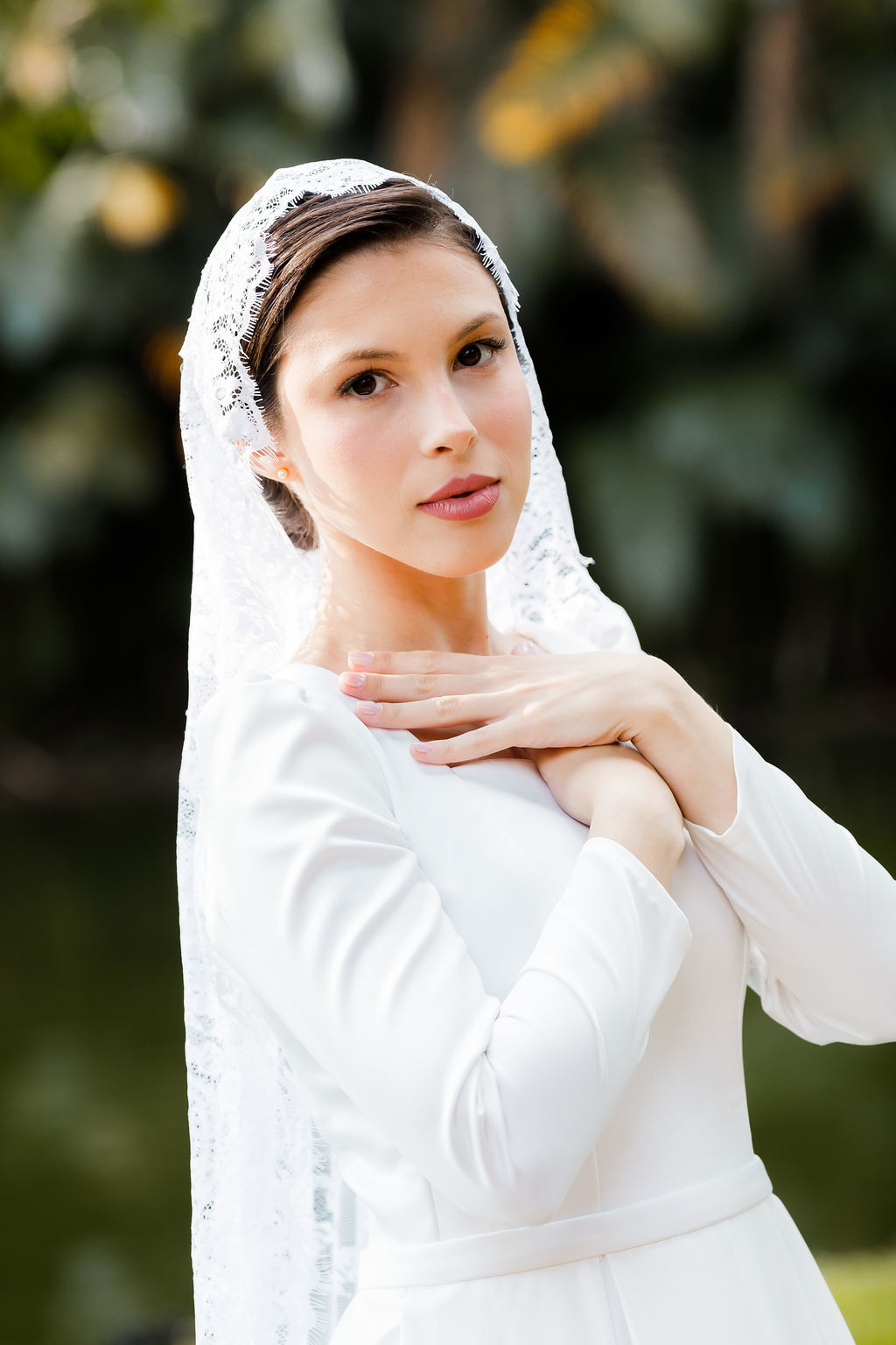 casamento-diurno-intimista-fotografo-casadascia-ribeirao-preto-fotografia-noiva-noivos-minimalista-asthetic-ar-livre-gramado-por-do-sol-entardecer-de-dia