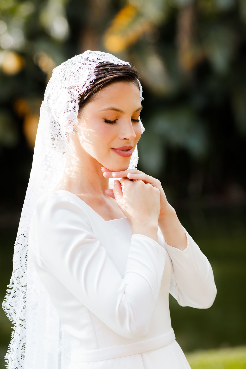 casamento-diurno-intimista-fotografo-casadascia-ribeirao-preto-fotografia-noiva-noivos-minimalista-asthetic-ar-livre-gramado-por-do-sol-entardecer-de-dia