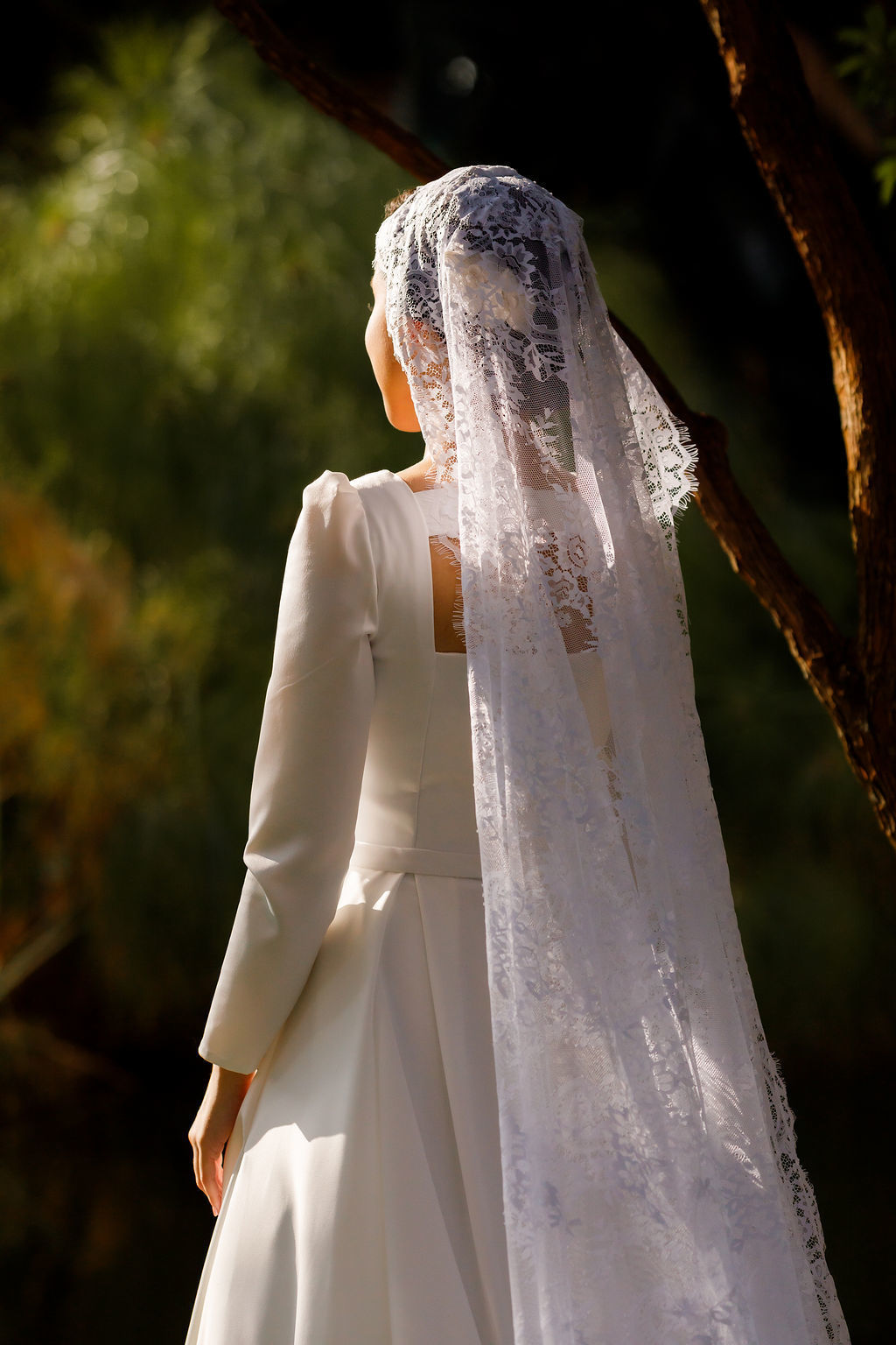 casamento-diurno-intimista-fotografo-casadascia-ribeirao-preto-fotografia-noiva-noivos-minimalista-asthetic-ar-livre-gramado-por-do-sol-entardecer-de-dia