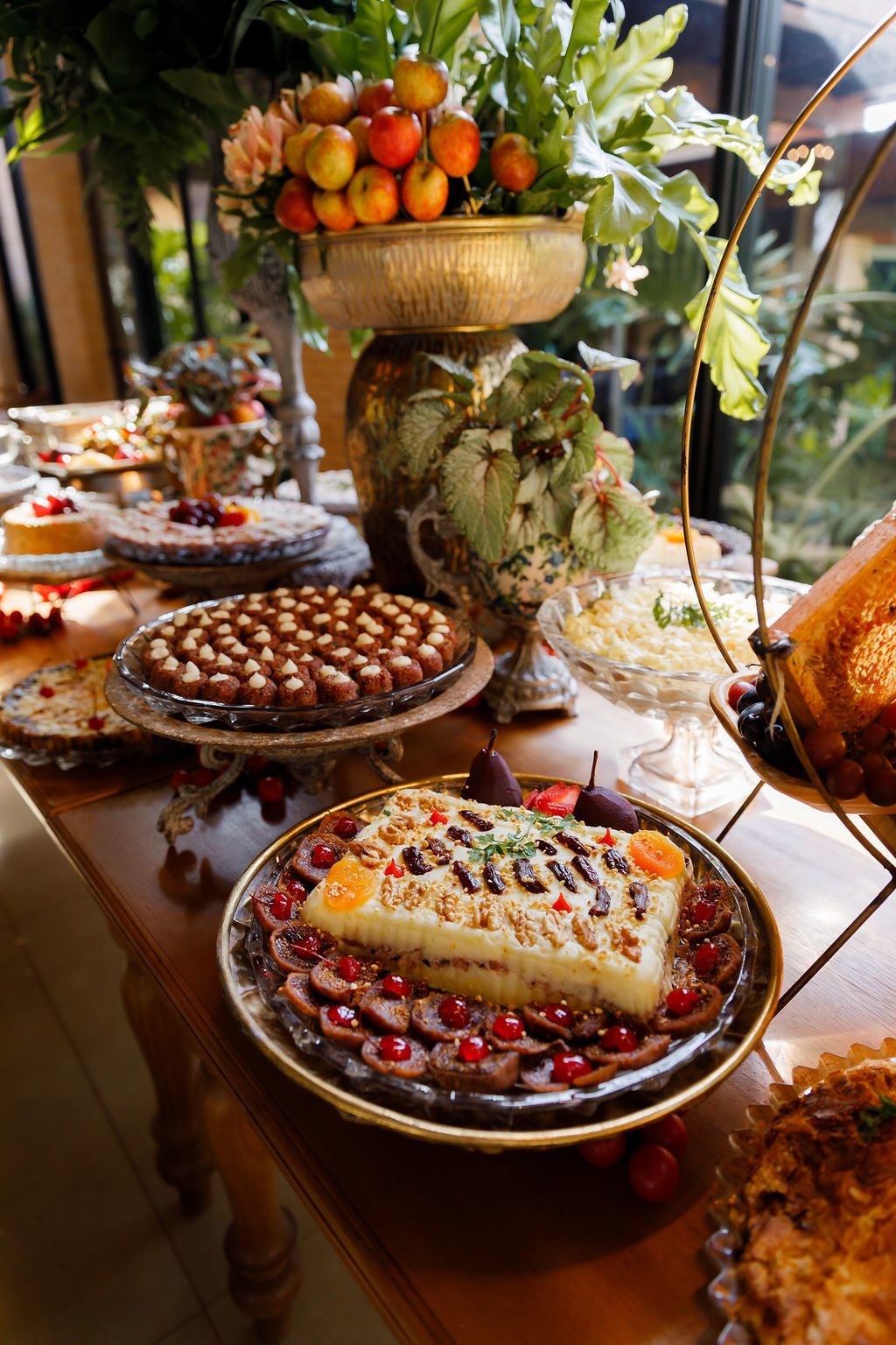 casamento-diurno-intimista-fotografo-casadascia-ribeirao-preto-fotografia-noiva-noivos-minimalista-asthetic-ar-livre-gramado-por-do-sol-entardecer-de-dia