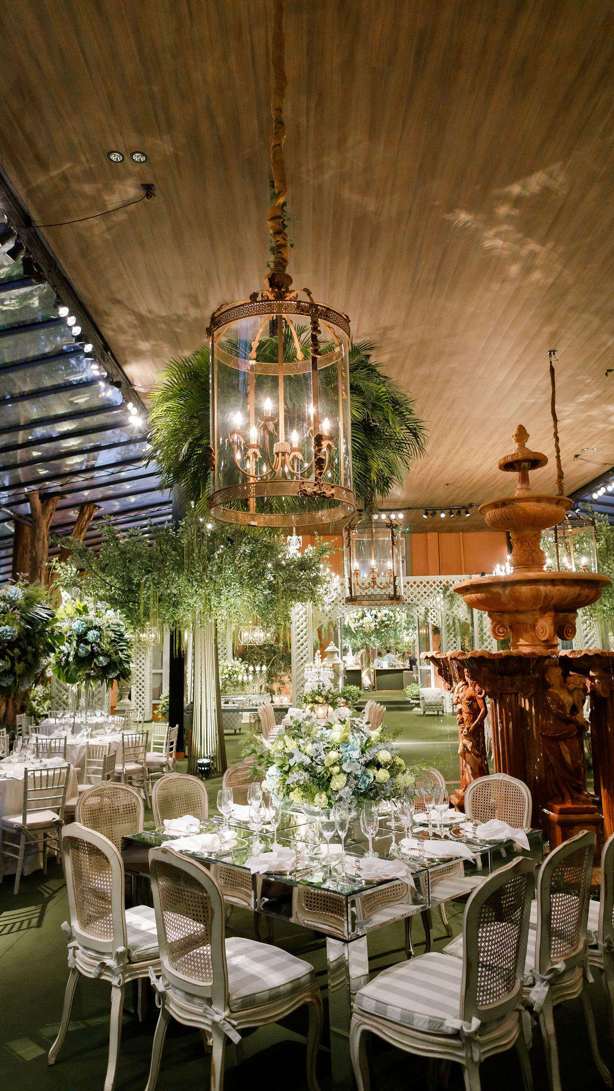 casamento-fotografo-le-jardin-ribeirao-preto-fotografia-noiva-noivos-lucas-anderi-andrezza-minotto-luxuoso-luxo-fabricio-roque-decoracao-asthetic-ar-livre-gramado-por-do-sol-entardecer-de-dia-igreja-leonardo-aguiar-carlos-damas