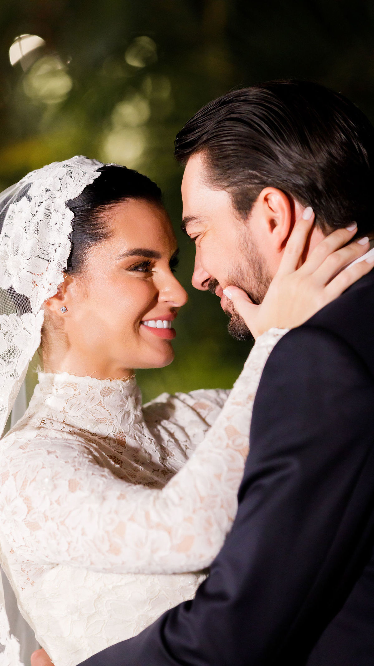 casamento-fotografo-le-jardin-ribeirao-preto-fotografia-noiva-noivos-lucas-anderi-andrezza-minotto-luxuoso-luxo-fabricio-roque-decoracao-asthetic-ar-livre-gramado-por-do-sol-entardecer-de-dia-igreja-leonardo-aguiar-carlos-damas