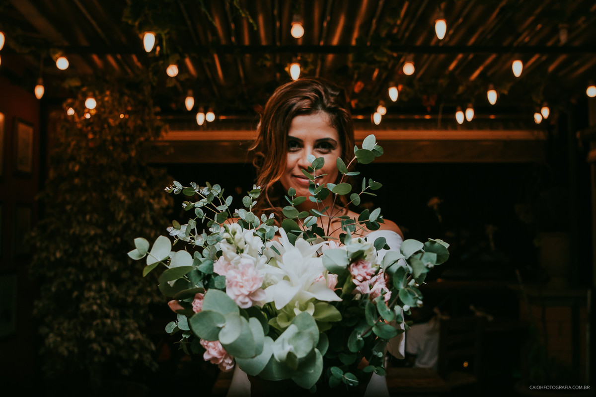 Fotografia de casamento noivos de sp casamento Fotos de casamento Casamentos em restaurantes saida do casal hora da festa buque de noivas casamentos