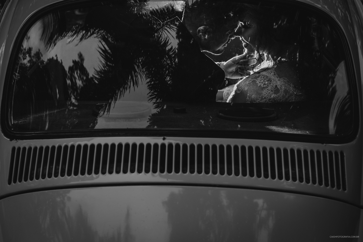 fotografia com historia fotos com emoçao casamento blindado casamento cristao  fotos de caio henrique  entrada do noivo casamento ao ar livre casamento de dia  casal cristao