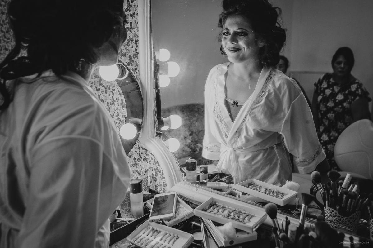Fotografia de casamento making of da noiva casamentos em sao paulo fotografia criativa fotos de caio henrique  make hair fotos por caio henrique 