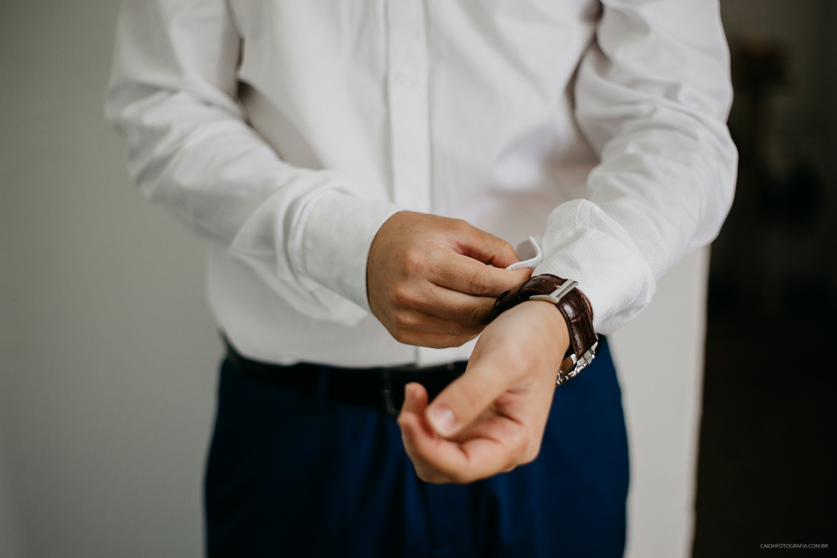 casamentos de dia wedding fotografia de casamento fotografia criativa making off do noivo fotos por caio henrique casamento interior de dia 