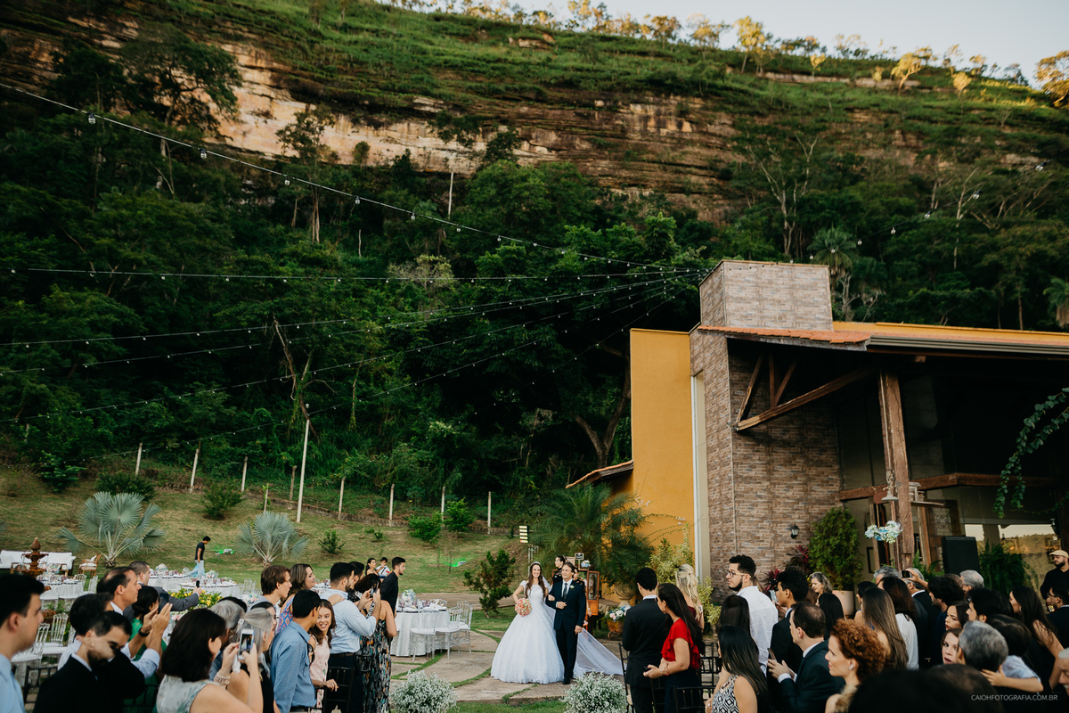 casamentos tocantins wedding day casamento de dia fotografia de casamento fotos de decoracao casamento ao ar livre casamento no campo  detalhes de casamento fotos de caio henrique  a noiva entrada de noiva casa da noiva ideias de noiva 