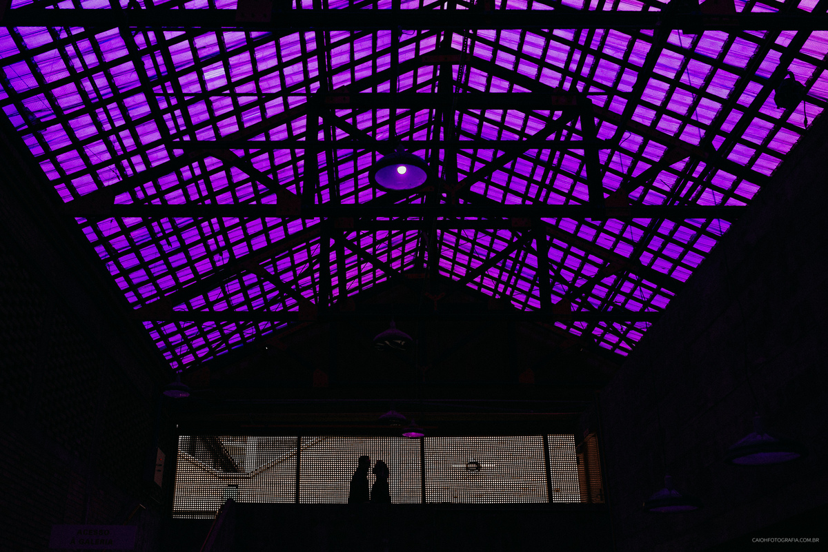 ensaio casal ensaio fotografico externo cacheadas casal estiloso fotografia urbana ideias de fotos de casal ensaio por caio henrique  arte casal artista foto em preto e branco sesc pompeia moda fotografia de casamento 