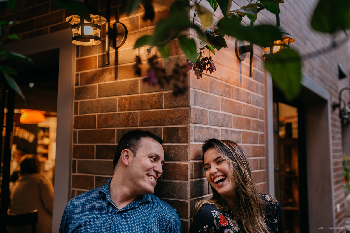 ensaio pre casamento pre wedding ensaio de casal ensaio na paulista gravidinhos ensaio gestante ensaio fotografico na avenida paulista ensaio por caio henrique fotografos de casamento ideias de fotos cafeteria vila mariana ana rosa