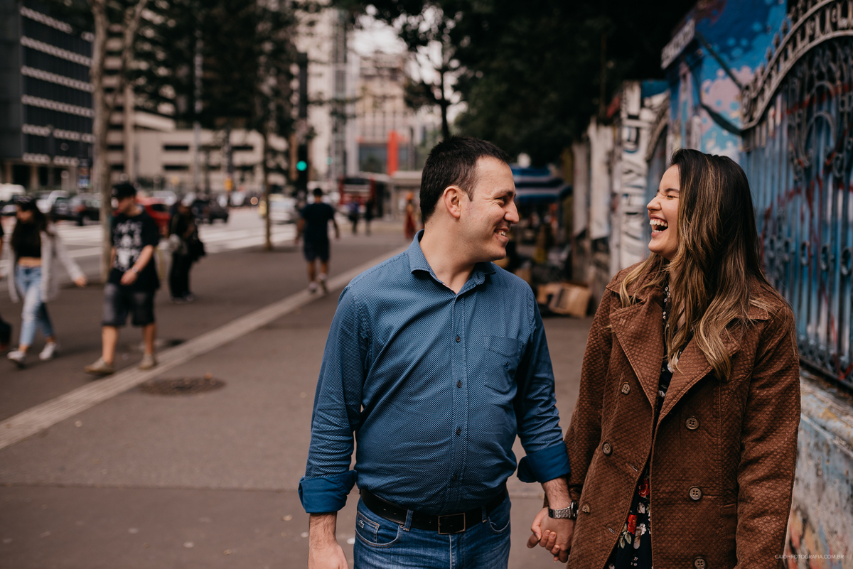 ensaio pre casamento pre wedding ensaio de casal ensaio na paulista gravidinhos ensaio gestante ensaio fotografico na avenida paulista ensaio por caio henrique fotografos de casamento ideias de fotos fotos de casamento criativa casal espontaneo