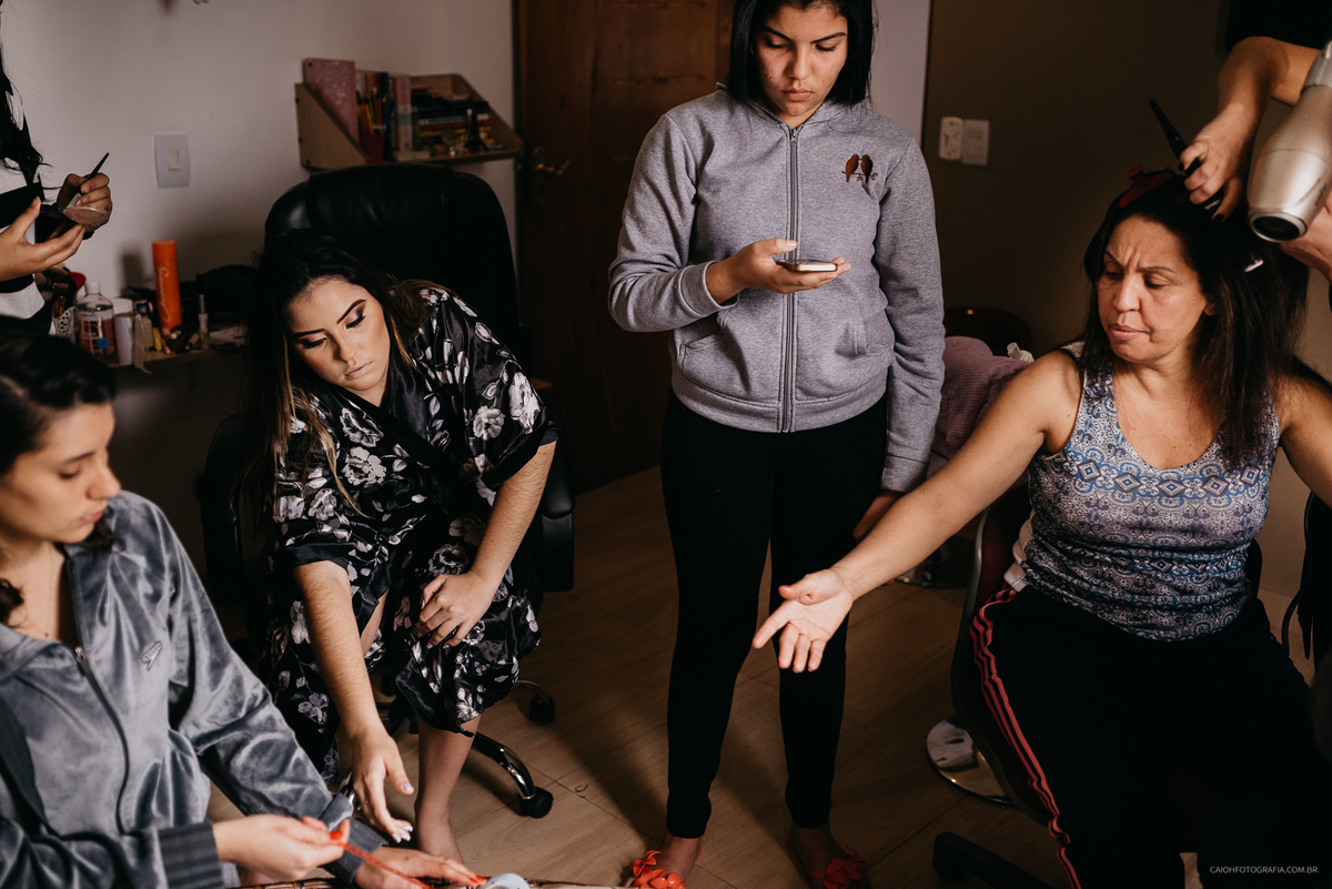 wedding casamentos de dia casamentos ao ar livre dia da noiva noiva se maquiando making of noivas diferentes ideias de noiva fotografia de casamento fotografia por caio henrique  mae de noiva madrinhas ideias de casamento