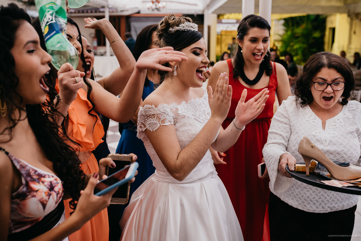 casamento de dia hora da gravata fotografia de casamento casamento ao ar livre sapatinho da noiva madrinhas no sapatinho