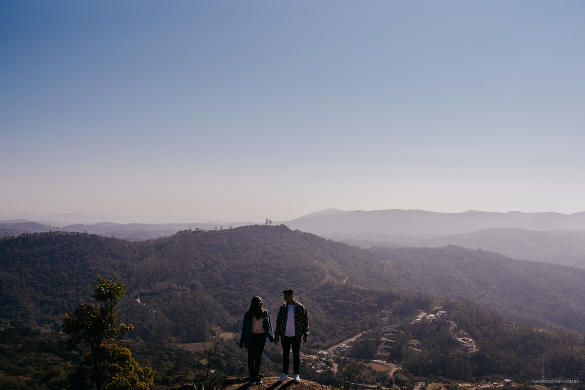 ensaio pre casamento ensaio de fotos casal ensaio no campo fotos pre wedding fotografia de casamento por caio henrique fotografos de sao paulo mairipora caio henrique