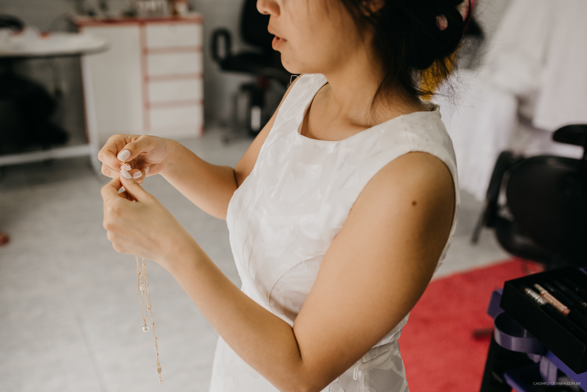 making of noiva noiva se arrumando casamento de dia casamento ao ar livre casal cristao dia da noiva fotos da noiva