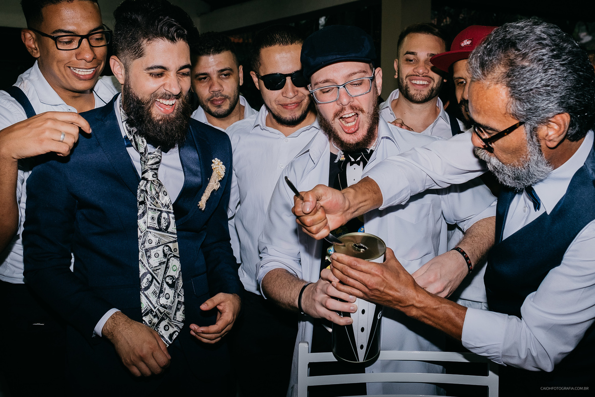 gravata casamento de dia casamento ao ar livre loucura padrinho convidados 