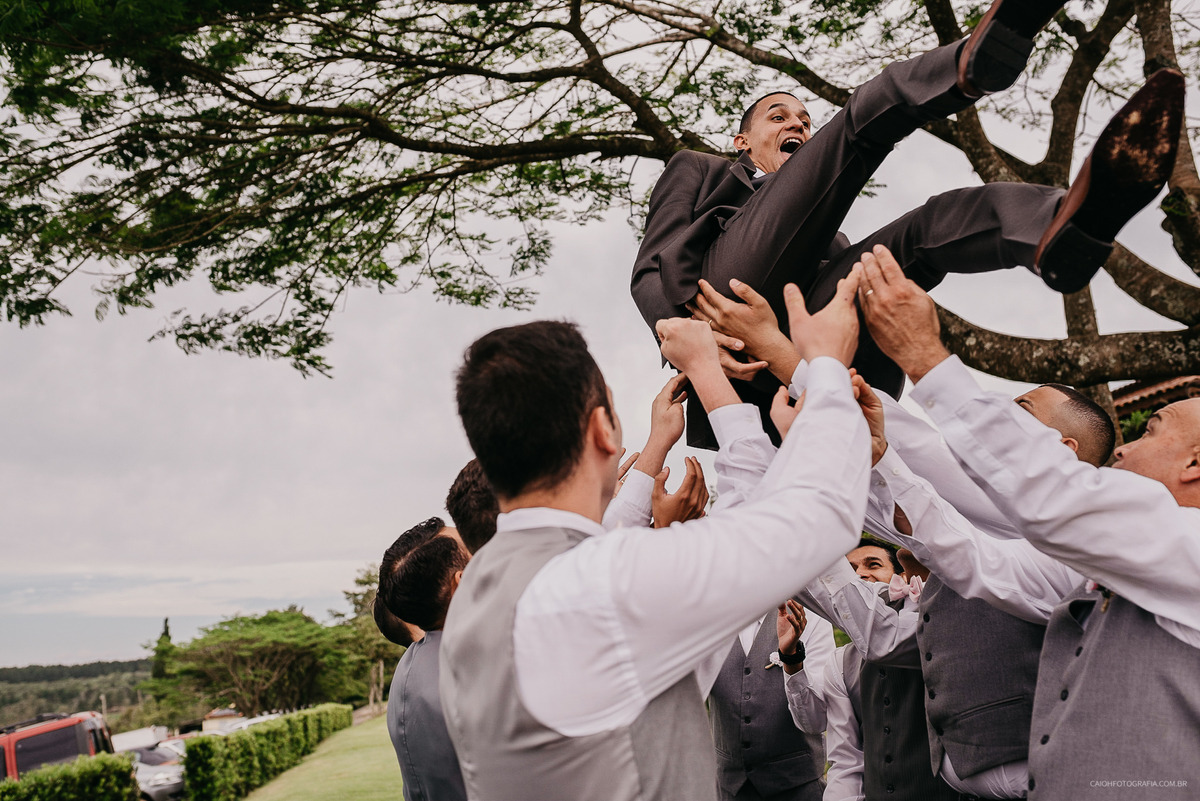 noivos casamento cristao fotografia de casamento casar no campo vestido de noiva congregacao crista fotografia documental fotografia de casamento por caio henrique fotografo de sao paulo votos 