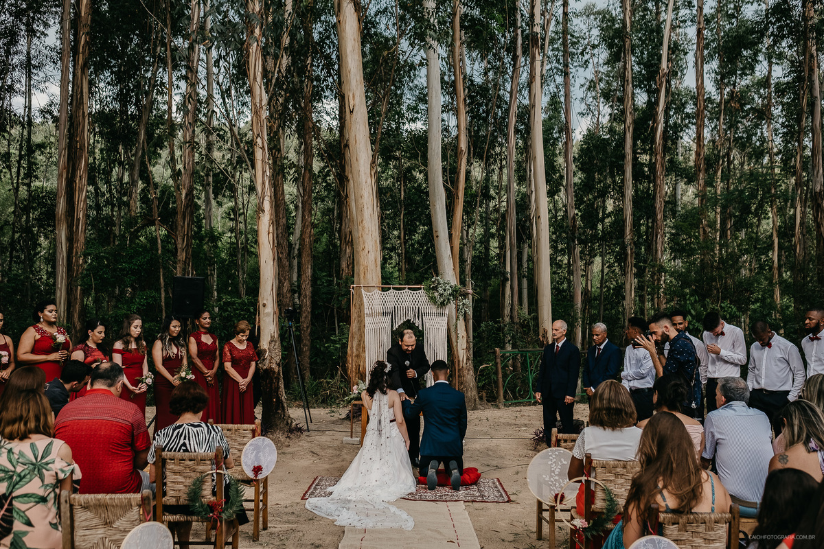 mini wedding casamento ao ar livre casar no interior vestido de noiva buque de noiva casal cristao noivos sorrindo fotografos de casamento ch fotografia casamentos em campinas votos do noivo noivos sorrindo emocionado casal evangelico 
