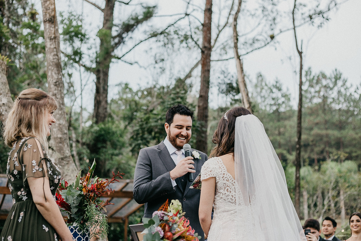 votos do casal fotografia de casamento cerimonia ao ar livre casamento no campo fotografia de casamento por caio henrique fotografo zona leste zona norte