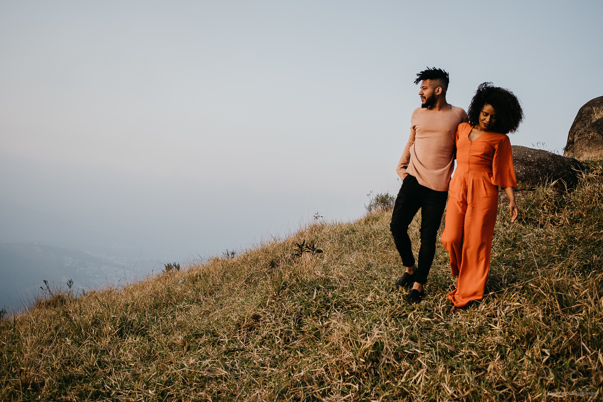 ensaio pre wedding fotografia de casamento fotos no campo fotografos de casamento sao paulo caio henrique