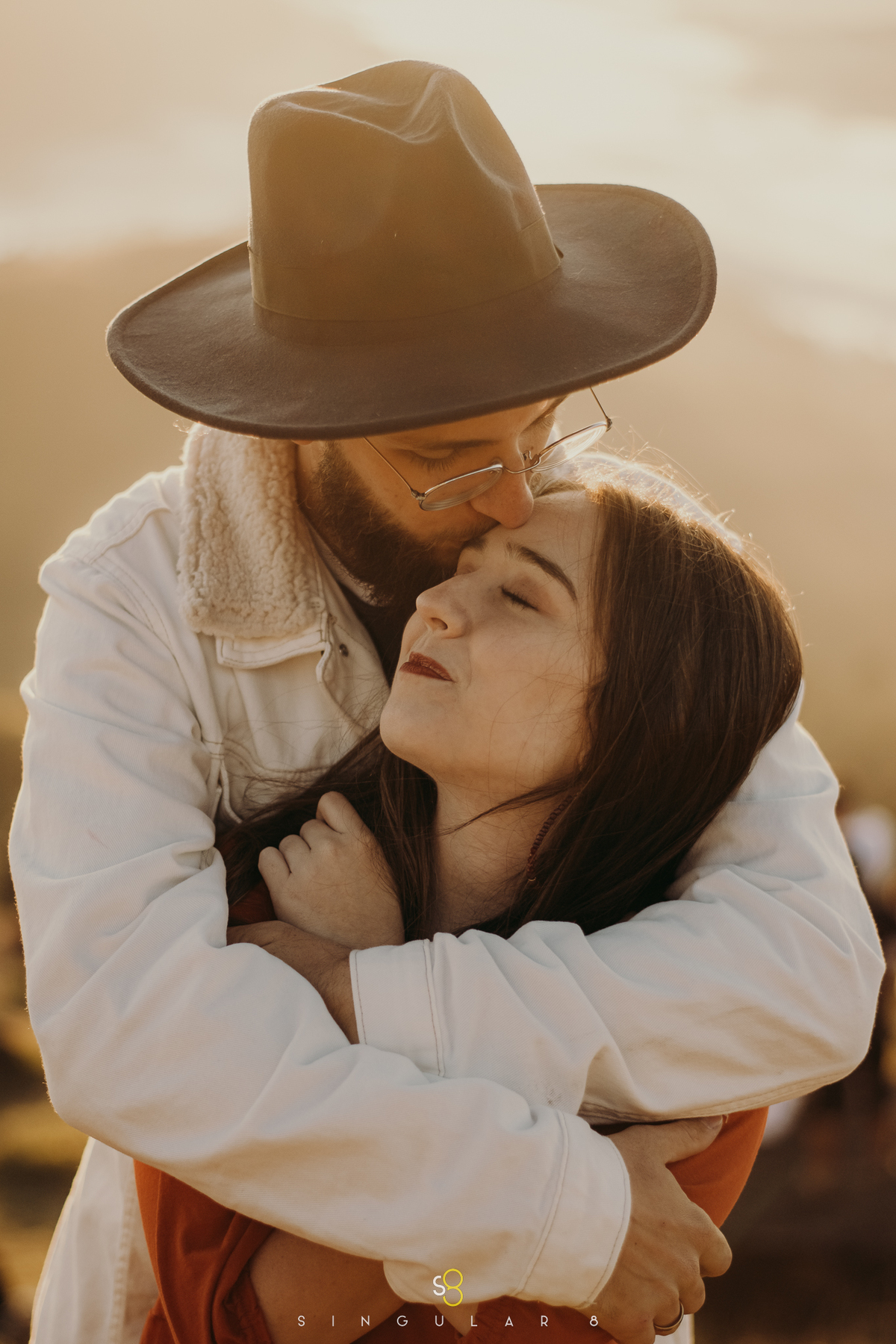 Fotografia de ensaio pré casamento no amanhecer 