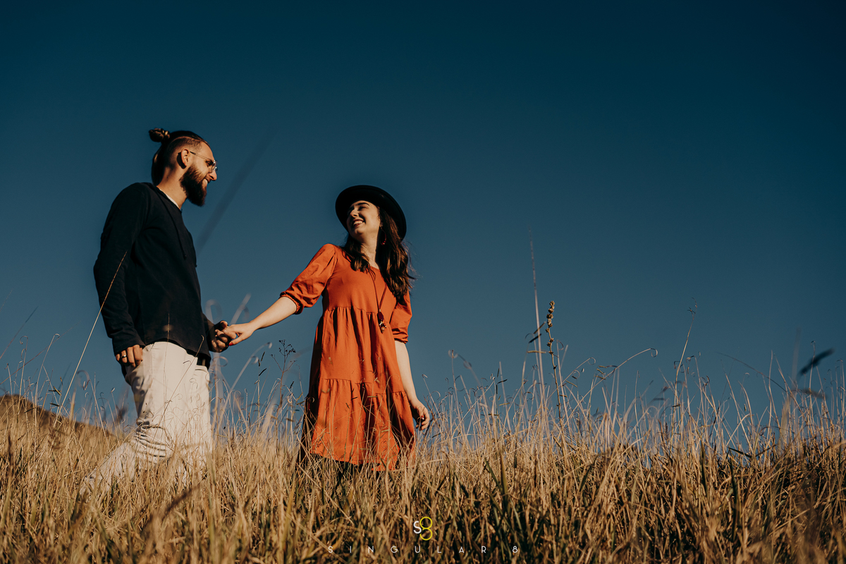 fotografia diferente e linda de ensaio pré wedding e casamento no pico do olho d'agua