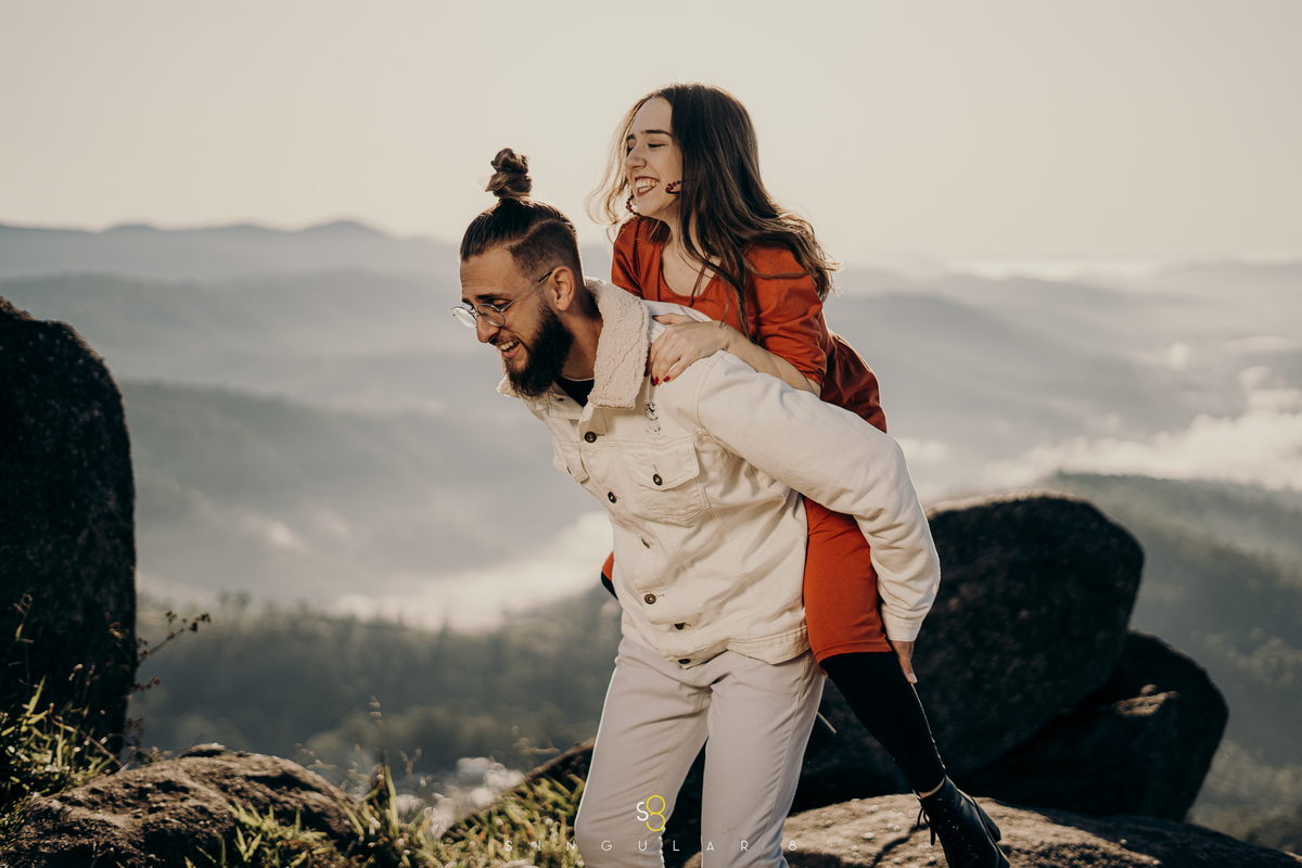 Ensaio pré wedding espontâneo no pico do olho d'agua