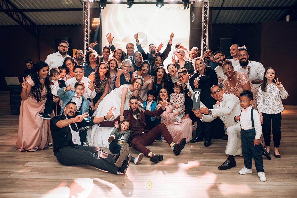 foto de convidados espontaneas buffet callegari espaço itália