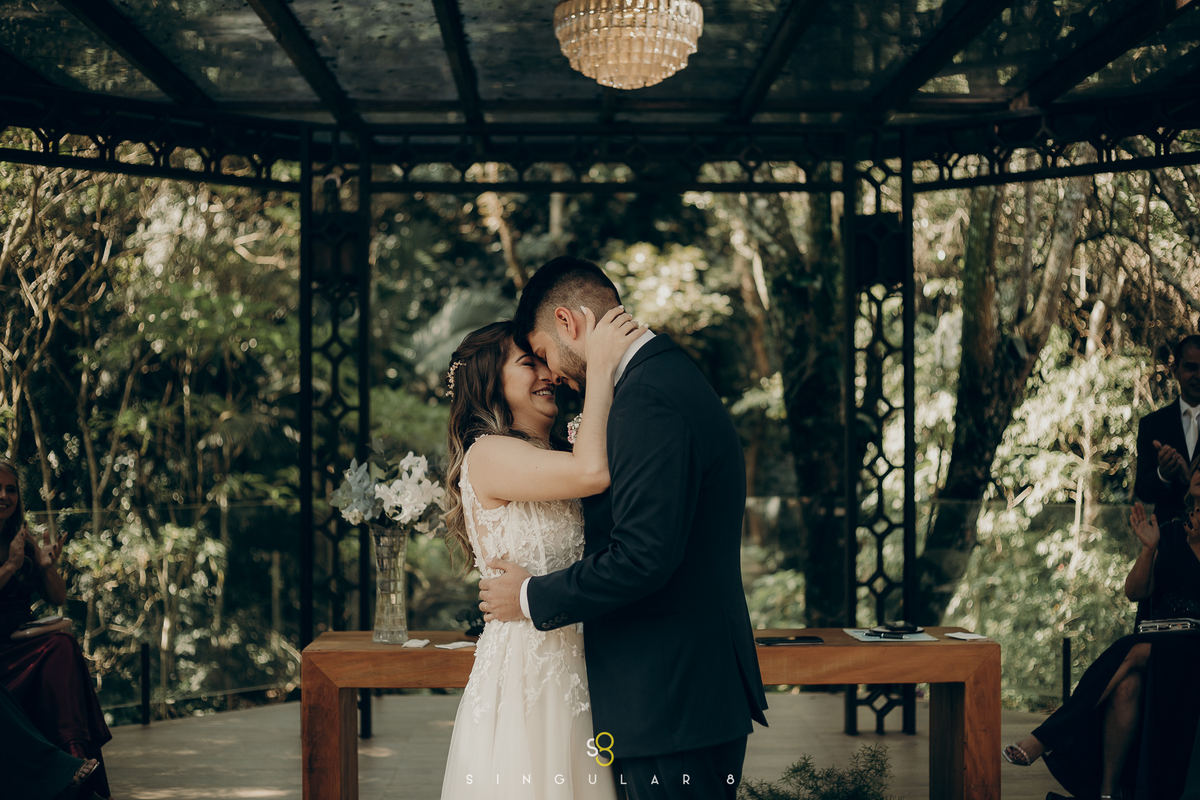fotografia de casamento de dia na cerimônia do Recanto Callegari Mairiporã