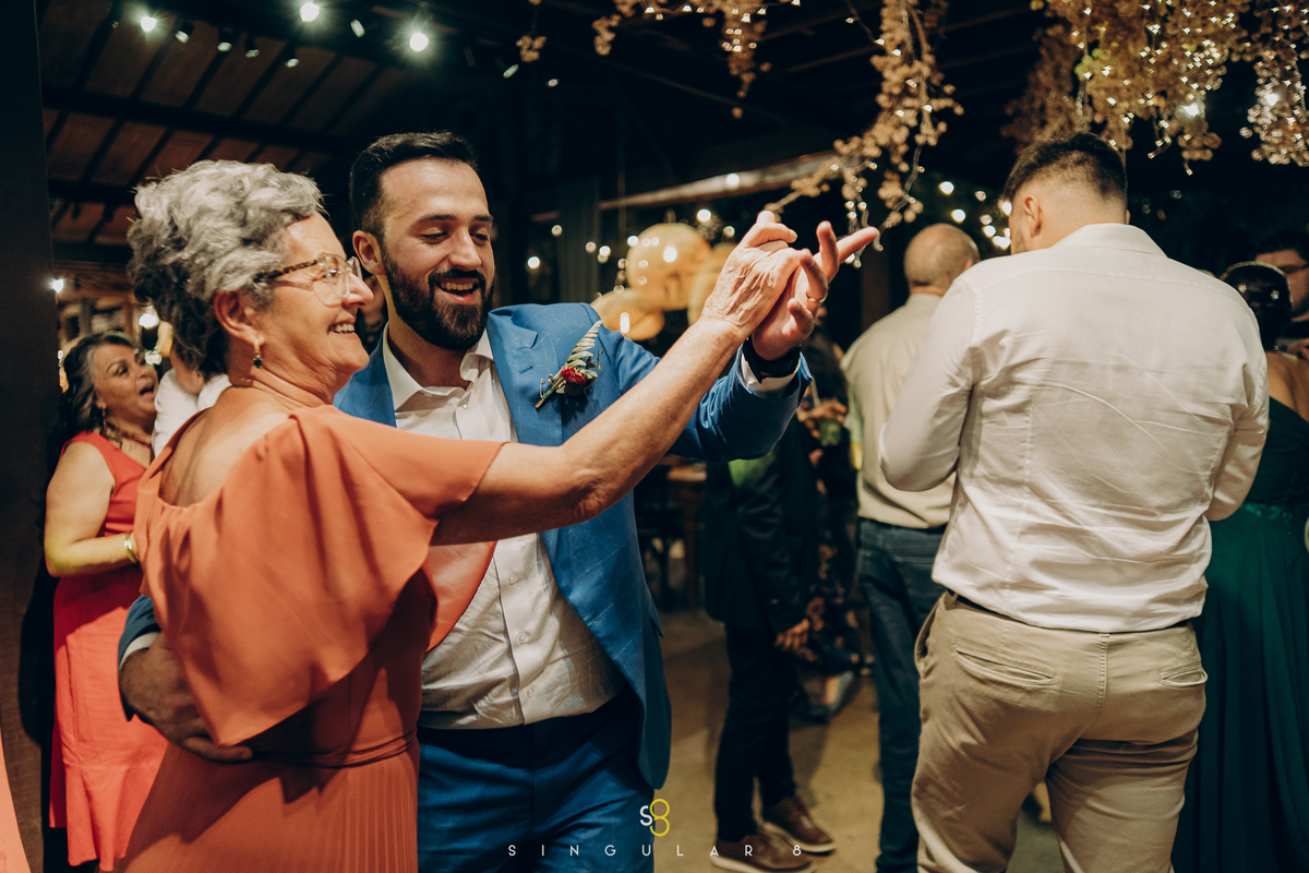 fotografia espontânea de casamento no rancho santa maria eventos mairiporã