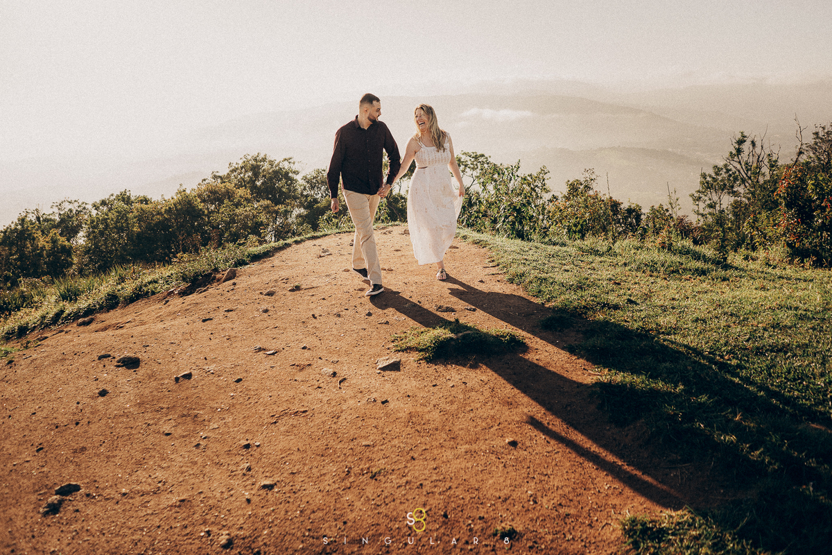 fotografia de ensaio pré casamento no nascer do sol em são paulo
