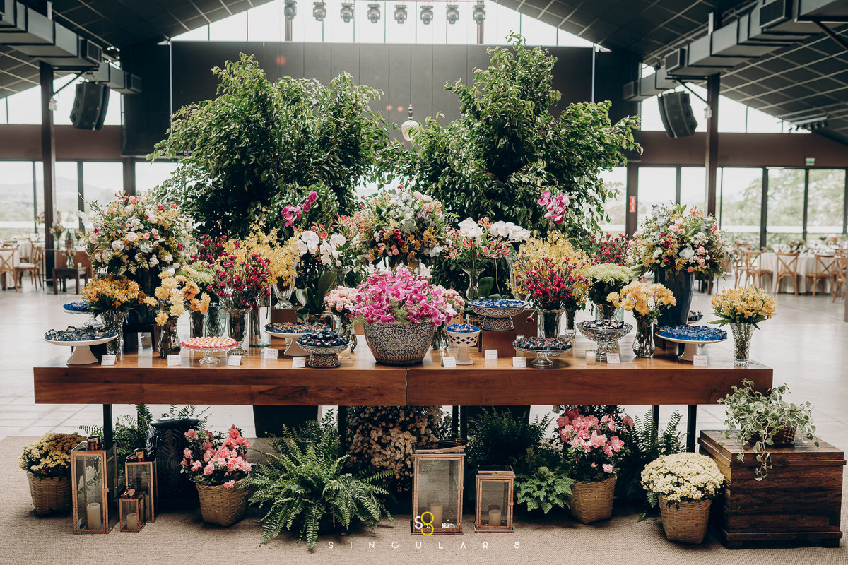 fotografia de decoração de casamento de dia no chez bisutti lake paradise 