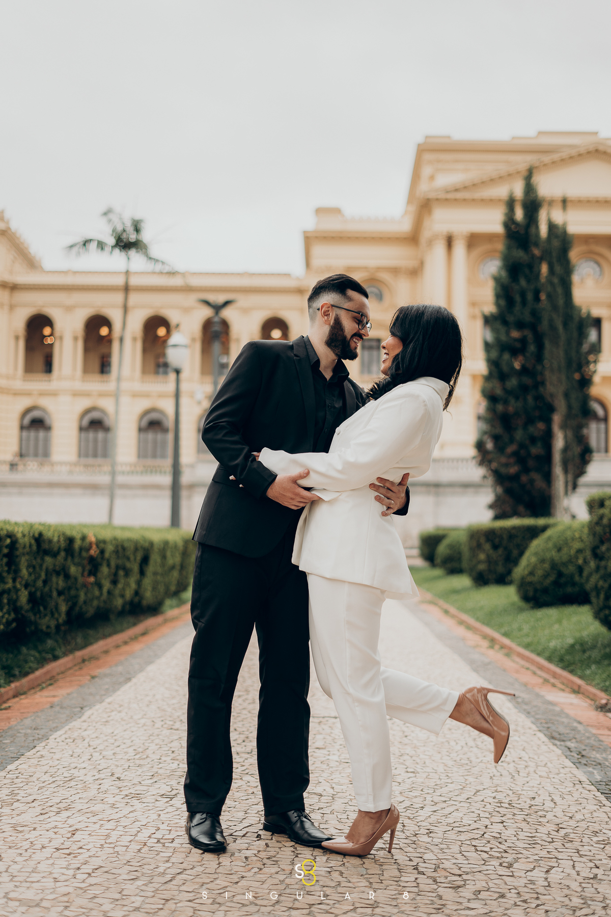 fotos de ensaio pré casamento no museu do ipiranga são paulo