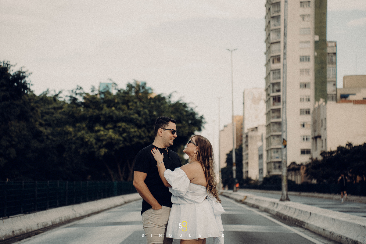 fotógrafo para ensaio pré casamento em ponto turístico de são paulo minhocão 