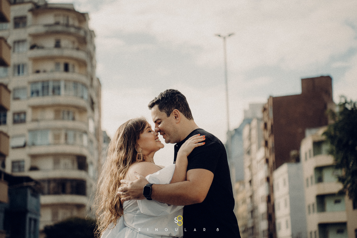 fotos pré wedding estilo urbano minhocão nascer de sol em são paulo