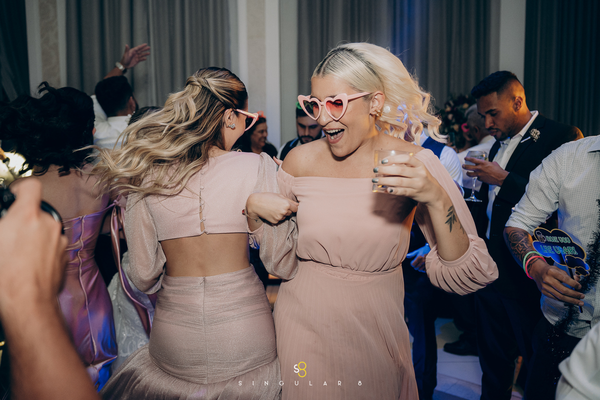 fotos espontâneas de festa de casamento  Buffet Tulipas Villa Valentim