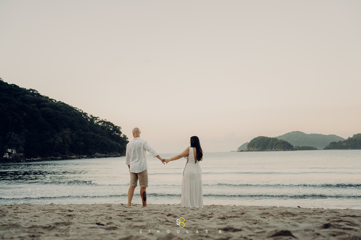 fotos diferentes para ensaio pré wedding praia são sebastião barra do sahy