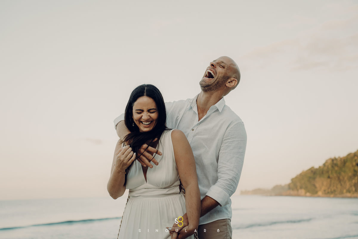 fotos espontâneas de casal praia são sebastião barra do sahy