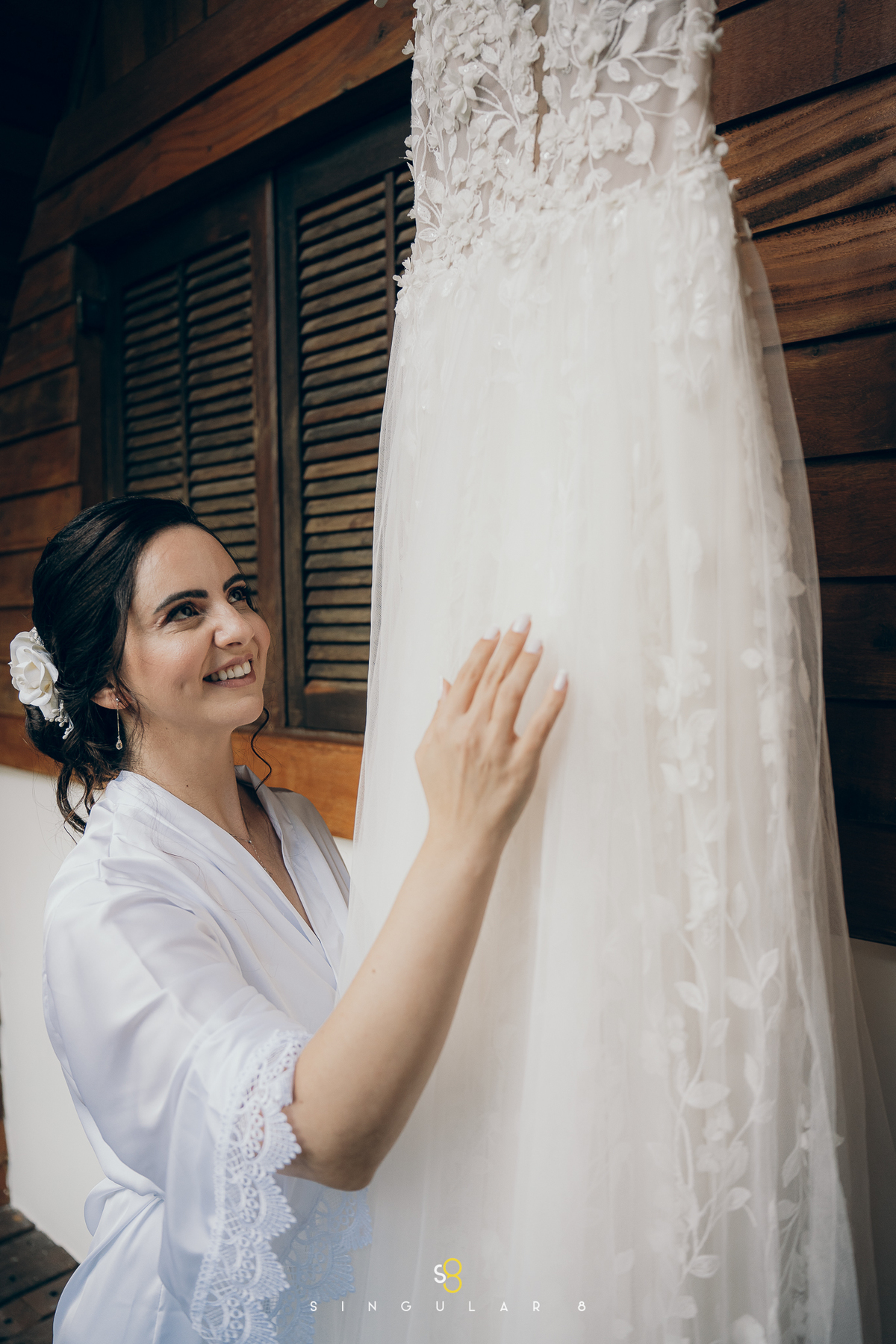 Making of da noiva com momentos espontâneos antes da cerimônia de casamento no Rancho Santa Maria.