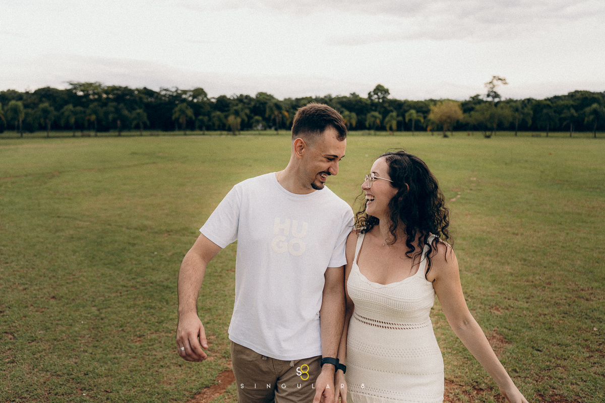 foto espontanea para ensaio pré wedding parque vila lobos são paulo