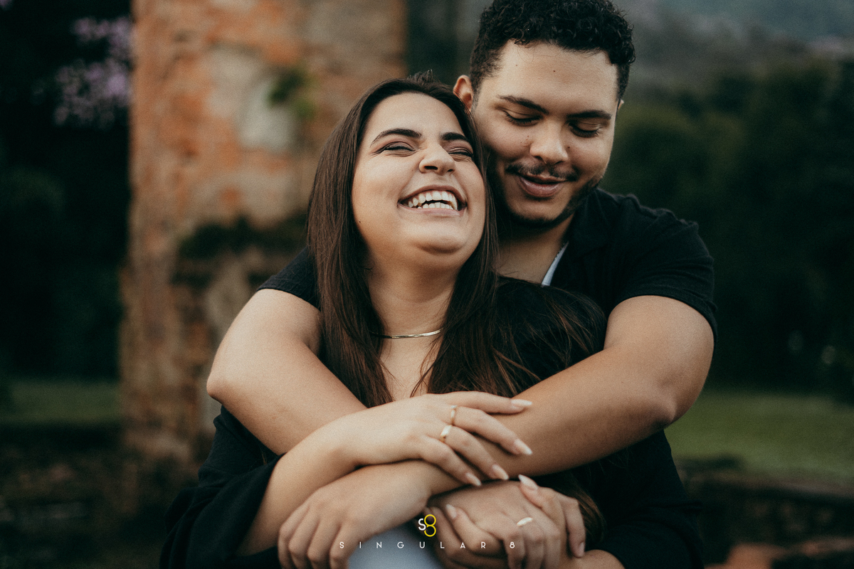 fotos espontaâneas de ensaio pré casamento paranapiacaba