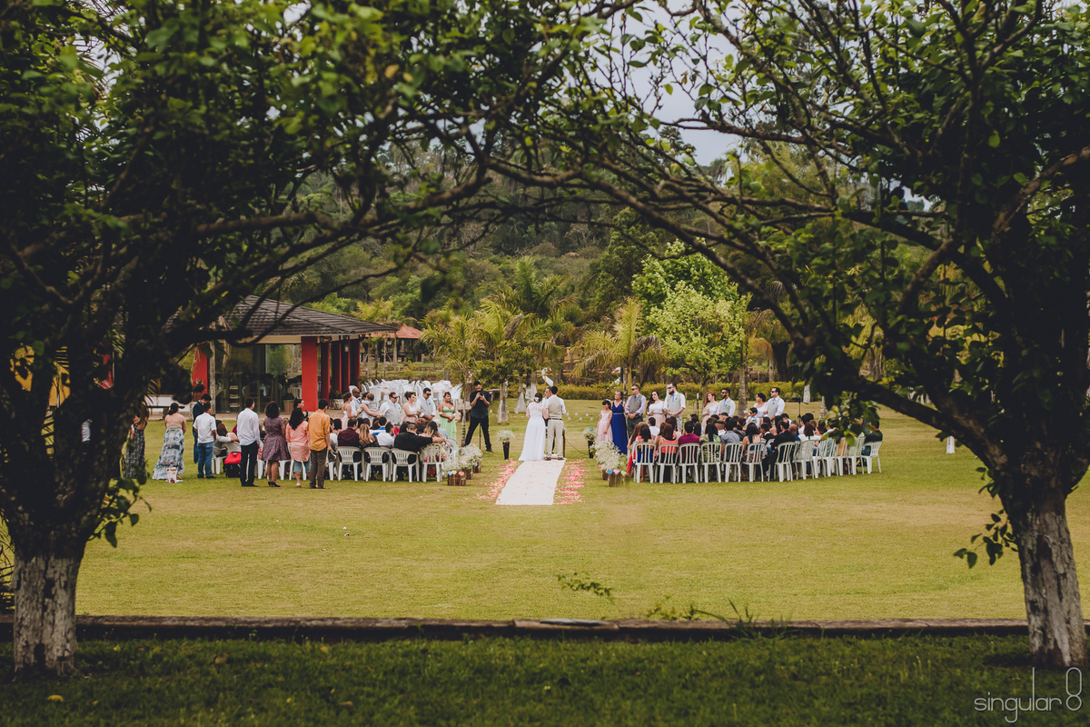 sítio-quatro-irmãos-cerimônia-religiosa-de-dia-casamento-bia-e-deivid