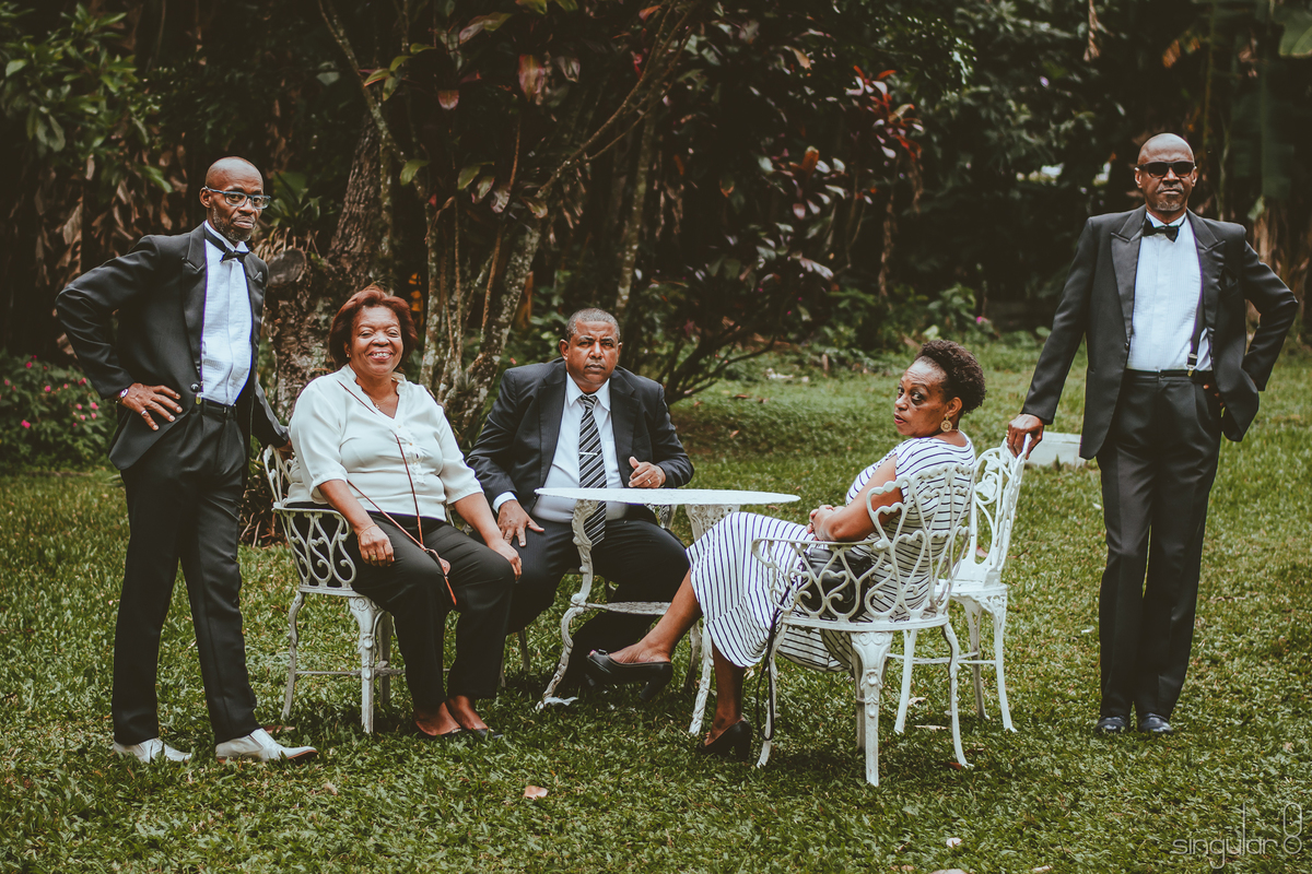 Roupa para padrinhos em casamento de dia