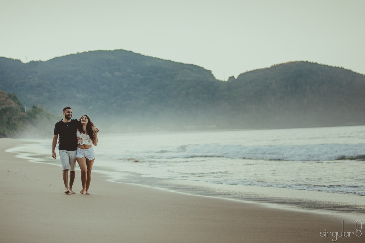 O melhor horário para ensaio pré casamento na praia 