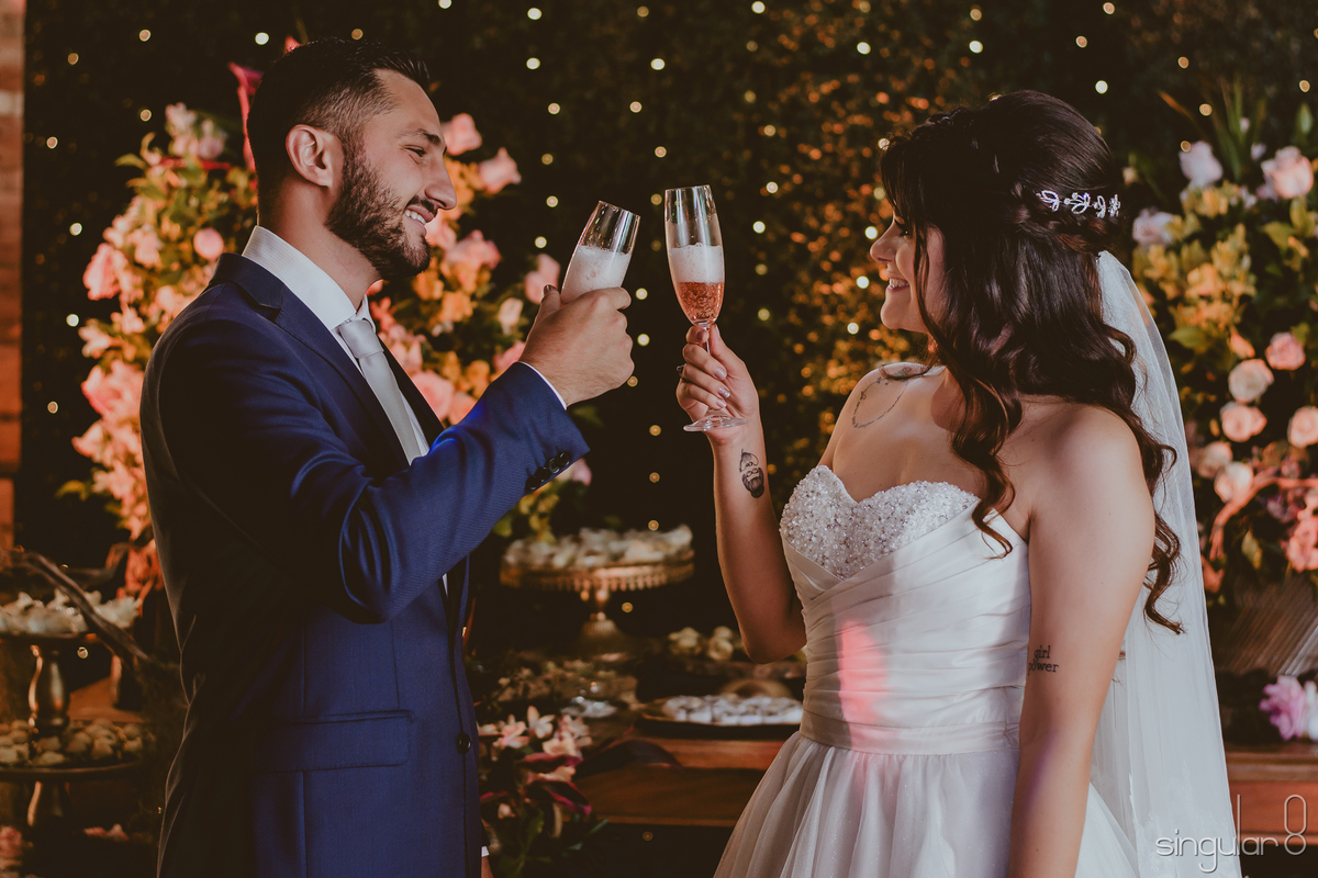 brinde dos noivos em casamento no buffet infantil de São Paulo