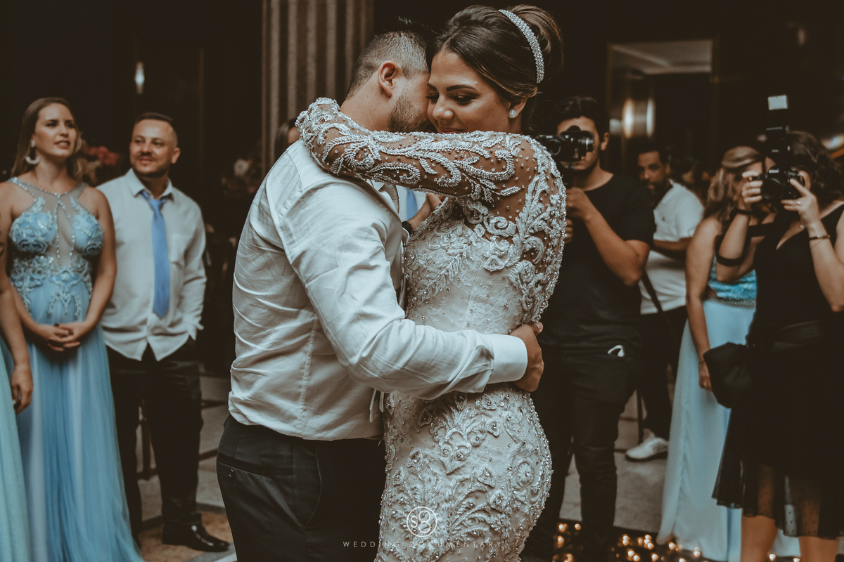 Fotografia espontânea da dança dos noivos na Mansão Arabesque zona sul de São Paulo