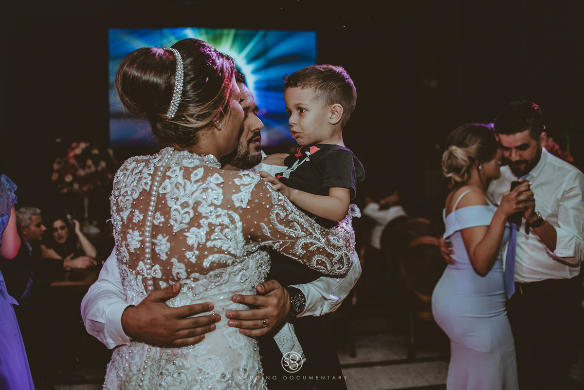 Fotógrafo para fotografia espontânea de casamento em Alphaville