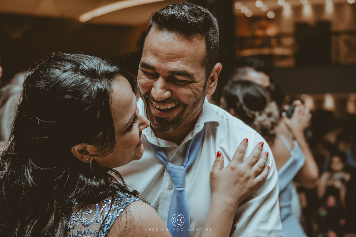 Fotografia espontânea em festa de casamento em Alphaville