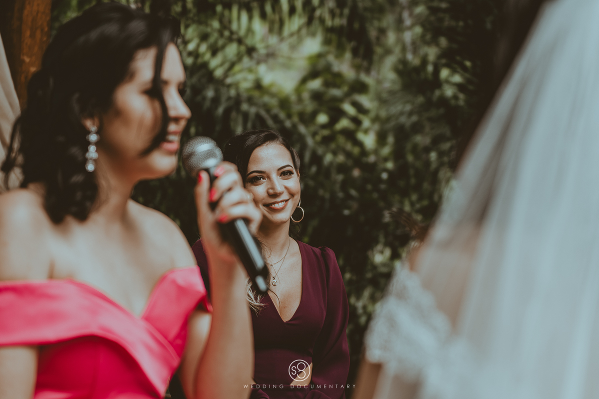 Fotografia criativa de casamento de dia em Mairiporã